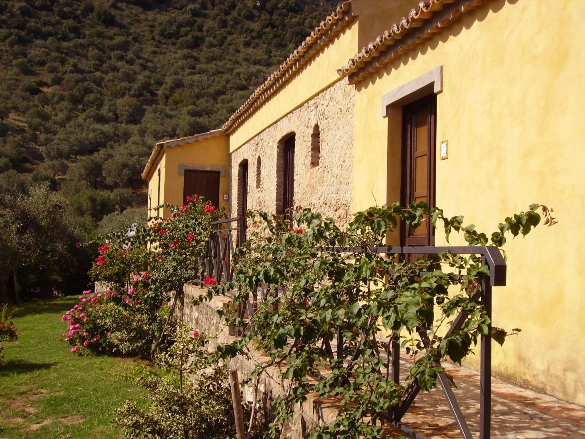 Azienda Agrituristica Biologica Il Querceto Santa Severina Kültér fotó