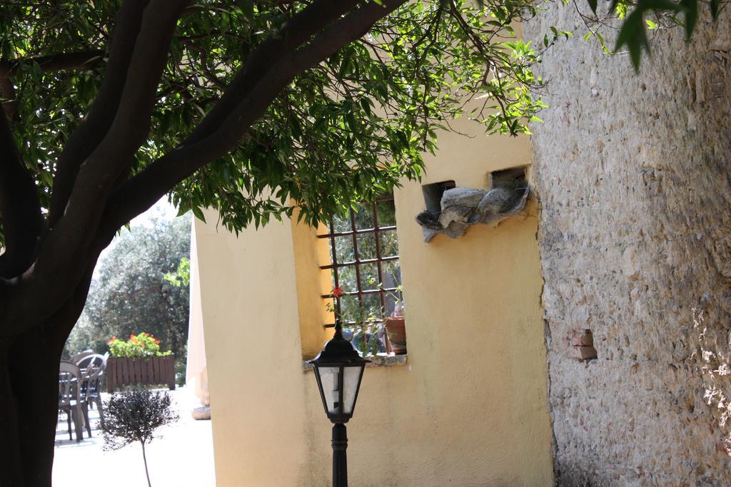 Azienda Agrituristica Biologica Il Querceto Santa Severina Kültér fotó